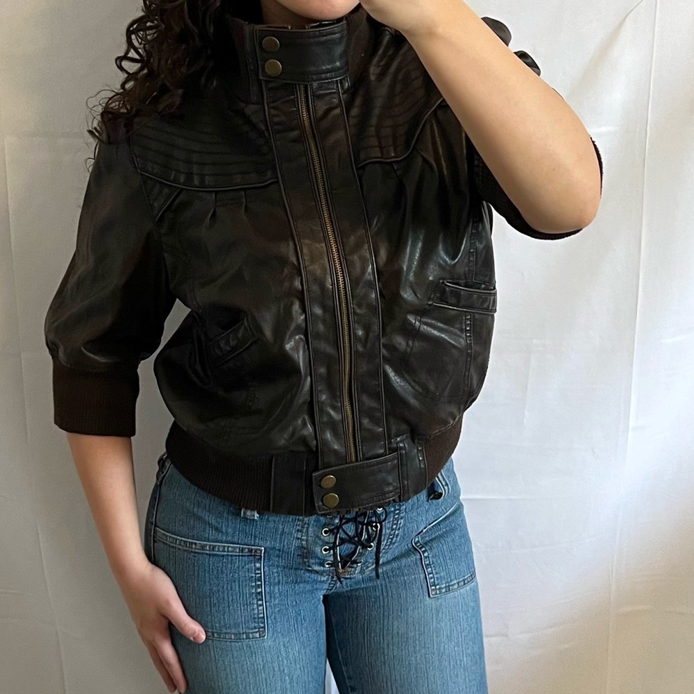 Vintage y2k faux leather short sleeve jacket